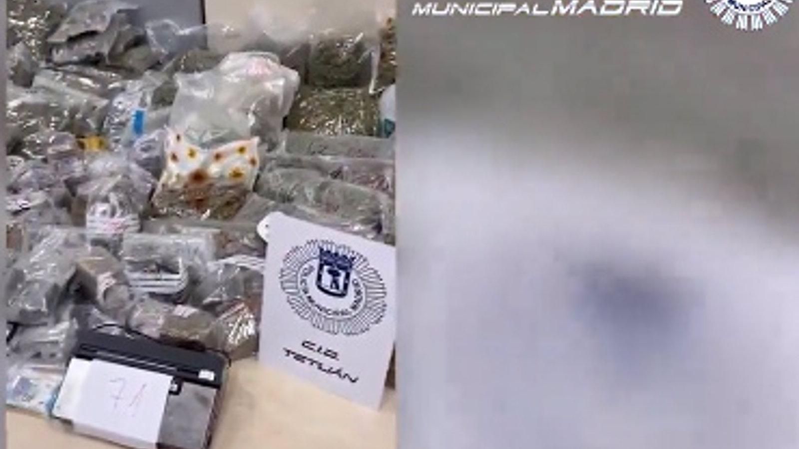  Dos detenidos y 75 kilos de marihuana y hachís incautados en una vivienda de Tetuán