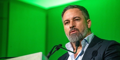 abascal-aclara-vox-deportar-todos-migrantes-hayan-venido