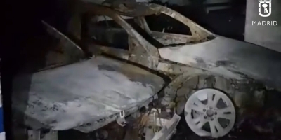 madrid-sucesos-calcinados-coches-moto-incendio-garaje-latina