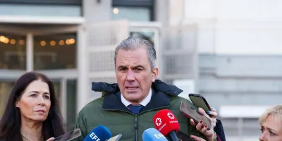 madrid-ortega-peleara-vox-honorabilidad-esta-venta-acusa