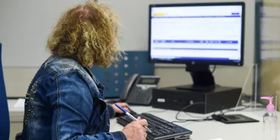 agencia-tributaria-arranca-miercoles-atencion-telefonica