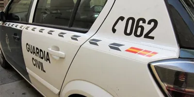 guardia-civil-desmantela-villa-prado-navas-rey-plantaciones