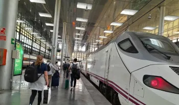 1-850-personas-presentan-examenes-acceso-360-plazas-operadores