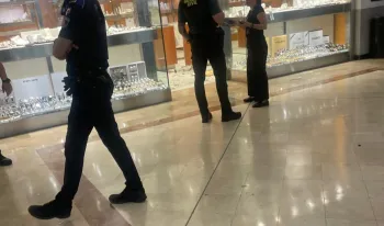 nuevo-problema-de-seguridad-en-torrelodones-tras-el-robo-en-una-joyeria-en-el-centro-comercial-espacio
