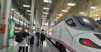 renfe-pone-venta-billetes-verano-joven-descuentos-90