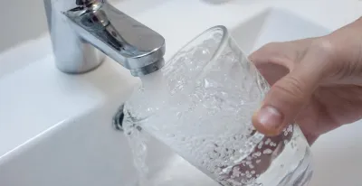 consumo-medio-agua-hogares-madrilenos-128-litros-diarios