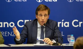 almeida-ve-hiperregulacion-impuesto-vivienda-revisar-cte