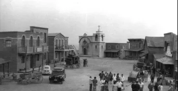 historia-golden-city-poblado-lejano-oeste-madrileno-echo