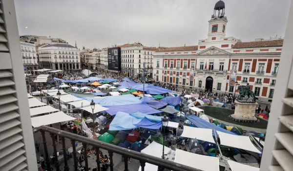 gobierno-ayuso-urge-delegacion-gobierno-desmantelar-acampada