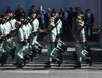 reyes-presiden-manana-desfile-12-octubre-sabor-electoral