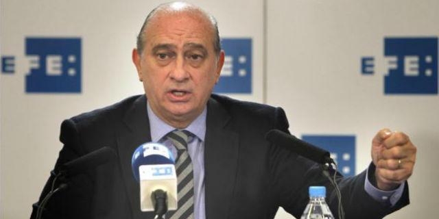 Fernández Díaz dice que España apoya los controles fronterizos en la UE, pero sin ser indiscriminados