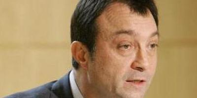 Manuel Cobo está herido grave al sufrir un accidente de tráfico con su motocicleta