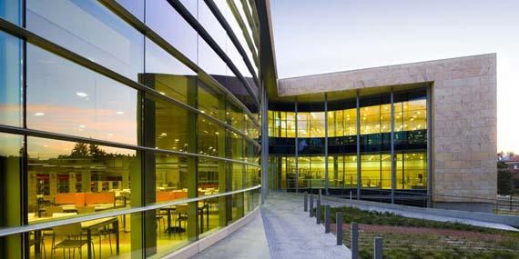 La Biblioteca Francisco Umbral de Majadahonda incrementa su horario de apertura
