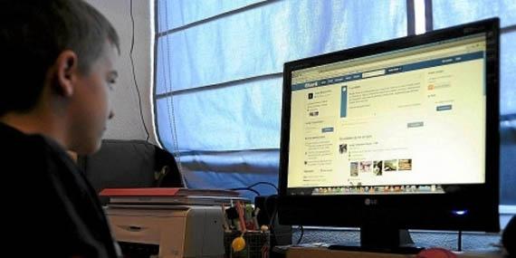 130603 menores redes sociales