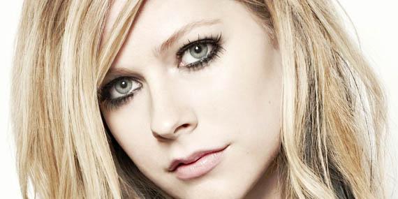 El nuevo disco de Avril Lavigne ya tiene nombre: ‘Avril Lavigne’