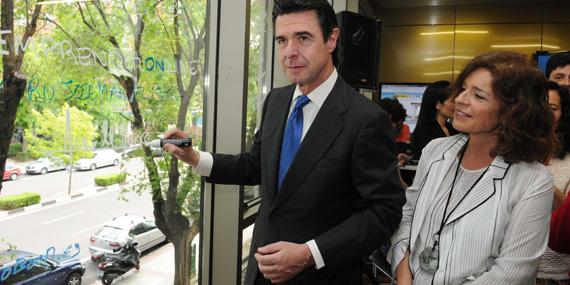 130507 botella emprender online 01