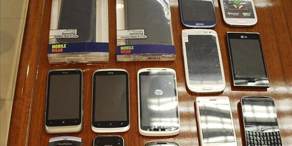 130606 detenidos maquetas tabletas