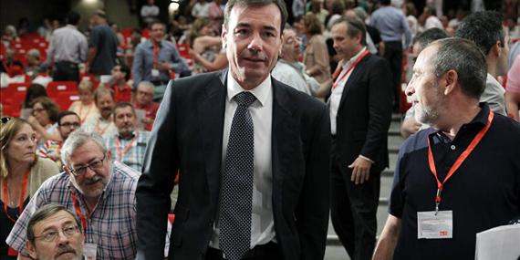 Gómez, "preocupado" porque Rubalcaba no ha presentado la moción de censura