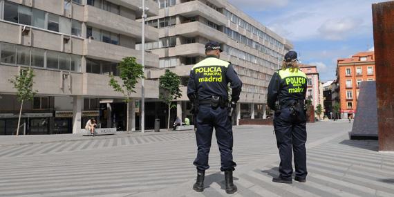 Desmantelada en Puente de Vallecas una red de venta de productos falsificados