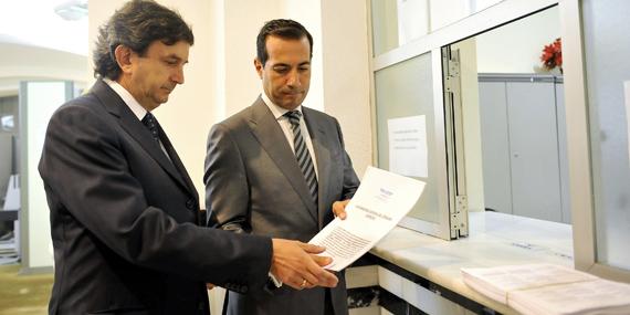 Victoria pide a Rubalcaba que “llame al orden” a Tomás Gómez