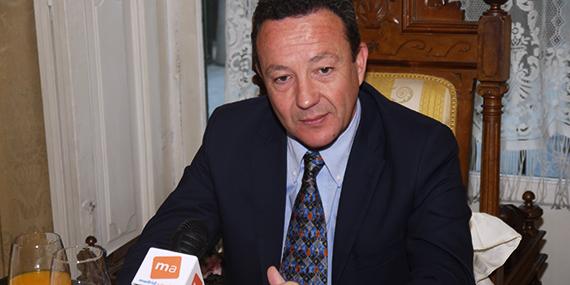 De Luna elogia el carácter "optimista y de futuro" de González