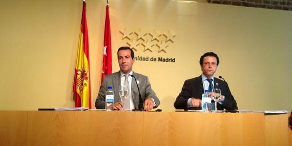 Victoria y Lasquetty: "No se va a parar el proceso de externalización"