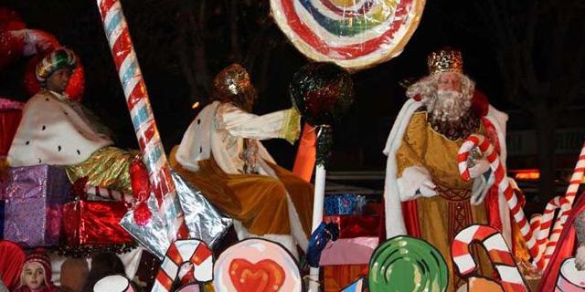 Tres cabalgatas "populares" recorrerán Villaverde, Hortaleza y Carabanchel