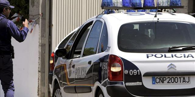 Tres encapuchados atracan un supermercado en Villaverde