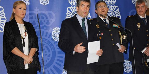 130315 detencion senor droga 03