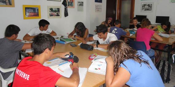 Siete colegios públicos de San Blas se beneficiarán de los 'Planes de Barrio'