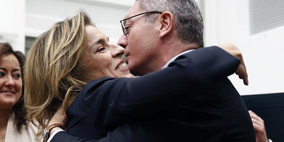 130417 botella gallardon deuda