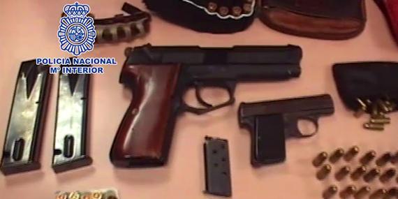 130419 delincuente busca captura aranjuez armas