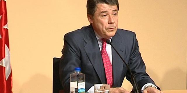 González "deja sin efecto" la externalización