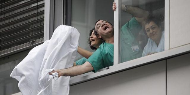 El 'stop' a la externalización afectará a 27 centros de salud