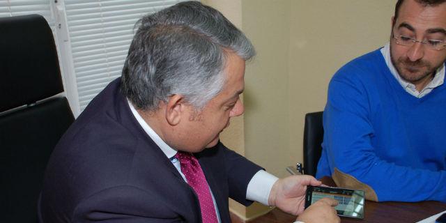 El alcalde de Colmenar Viejo presenta la plataforma SafetyGPS