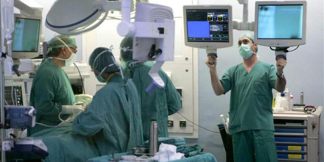 Roban los monitores de cuatro quirófanos del Ramón y Cajal