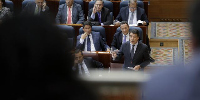 Ignacio González: &quot;IU se está colocando al margen del sistema, y eso es gravísimo&quot;