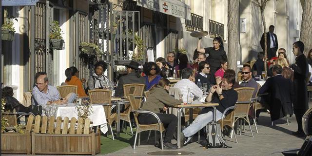 La Comunidad de Madrid aglutina el 33,2% de la cifra de negocios del sector servicios