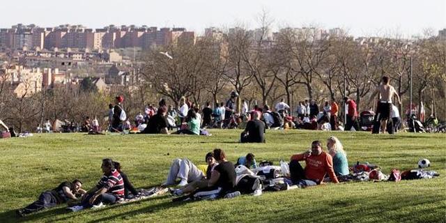 Madrid resta 46.000 ciudadanos por la migración al extranjero