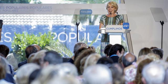 Aguirre pide un PP "limpio" que ilusione a los españoles