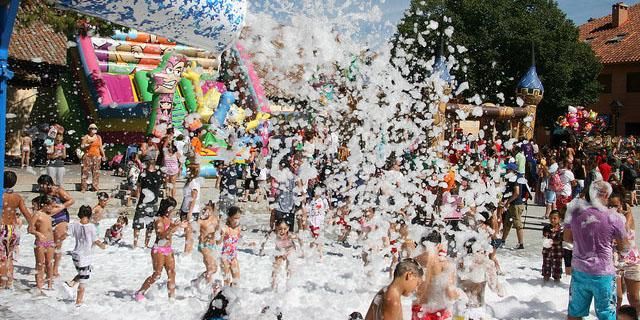 Las Fiestas Patronales 2014 de Sevilla la Nueva cosechan una alta participación