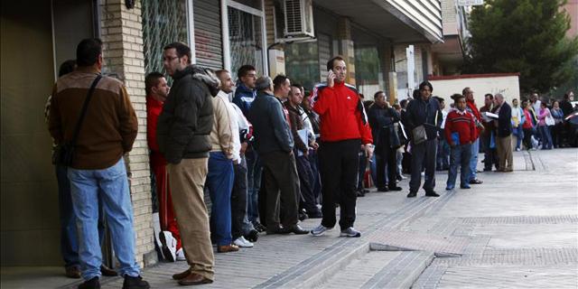 El paro sube un 1,07% en Madrid en octubre pero baja un 6,64% en los últimos 12 meses