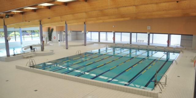 Los desempleados de Coslada disfrutarán de rebajas en la piscina municipal