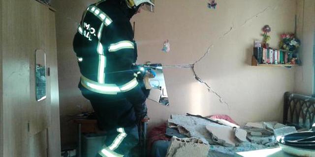 Una explosión por acumulación de gas destroza un piso en Madrid y hiere a cinco familiares