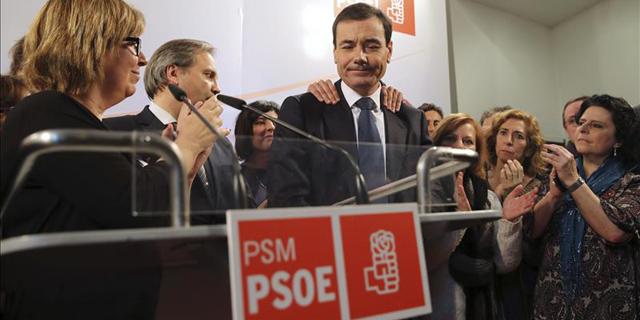 Pedro Sánchez destituye a Tomás Gómez, que se rebela: &quot;Esto no ha acabado&quot;