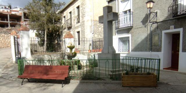 Ambite renueva su mobiliario urbano 