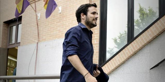 IU Madrid rechaza a Garzón como líder en las generales