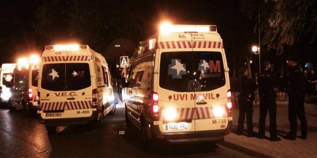 Una explosión destroza tres locales comerciales en Móstoles, sin heridos