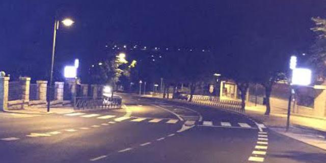 Nueva señalización luminosa en la carretera de la Navata