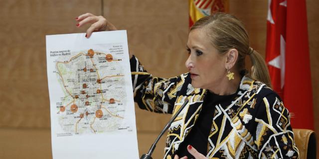 "El Ayuntamiento tiene dos competencias muy claras: regular el tráfico y la limpieza"